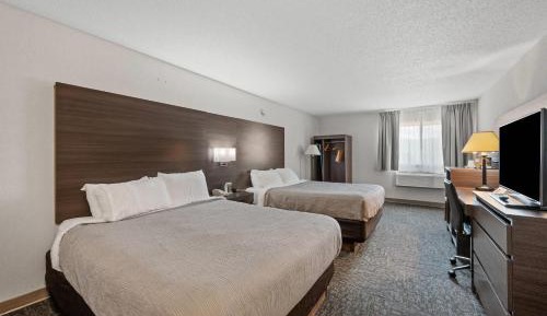 Queen Room with Two Queen Beds - Non-Smoking