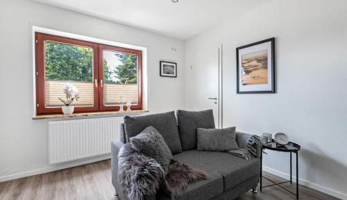 Superior One-Bedroom Apartment