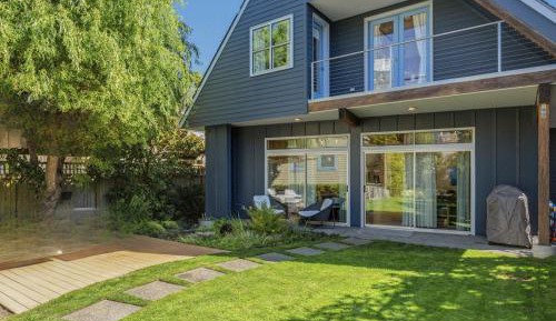 Four-Bedroom Vacation Home