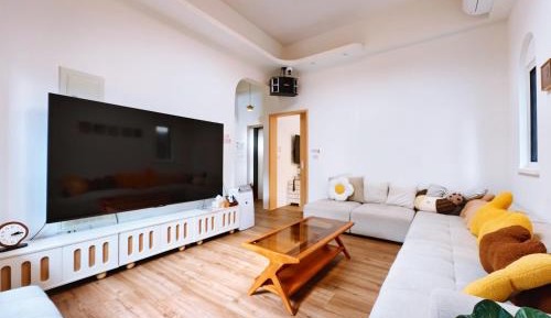 Four-Bedroom Holiday Home