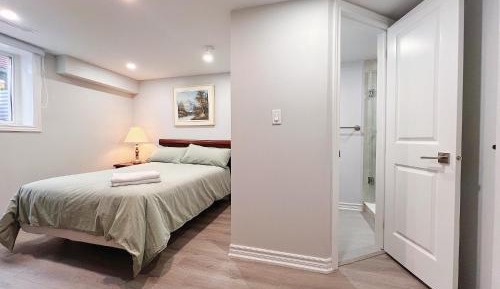 Double Room with Private Bathroom