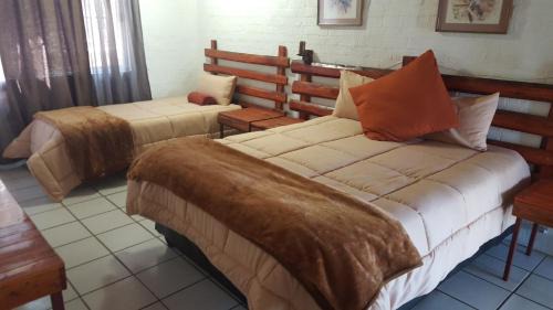 Double Room with Shared Bathroom