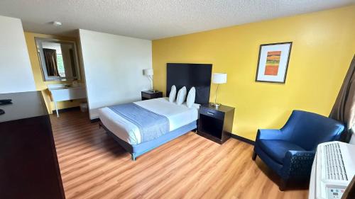 Queen Room