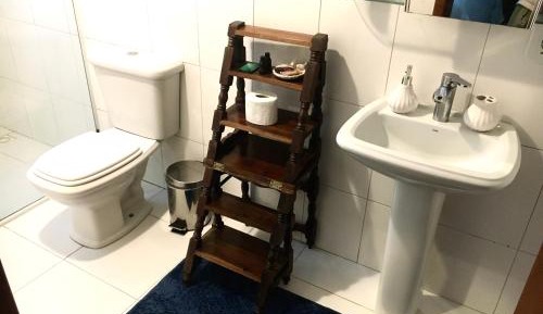 Deluxe Queen Suite