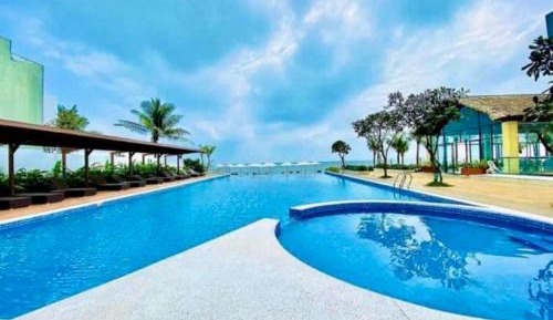 Two-Bedroom Apartment with Ocean View