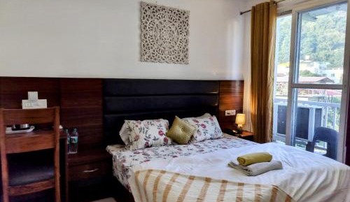 Double Room with Mountain View