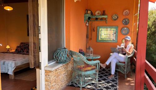 One-Bedroom Apartment (2 Adults)