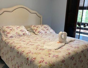 Large Double Room