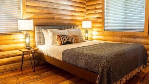 One-Bedroom Bungalow