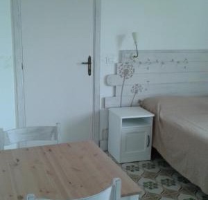 One-Bedroom Apartment with Sea View