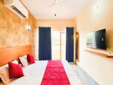 Superior King Room