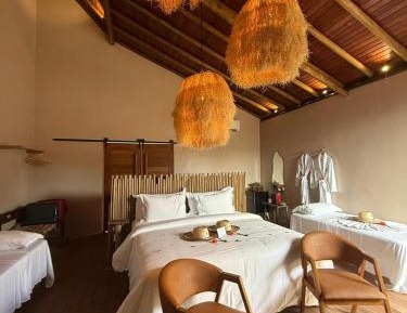 Deluxe Bungalow with Garden View