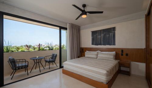 One-Bedroom Loft Apartment with Balcony