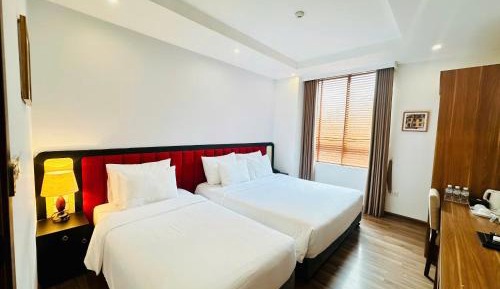 Deluxe Double or Twin Room