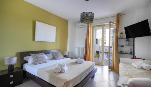 Triple Room with Terrace