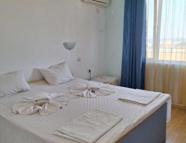 Double Room with Balcony (2 Adults + 2 Child)