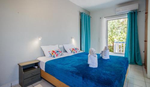 Studio (2 Adults)