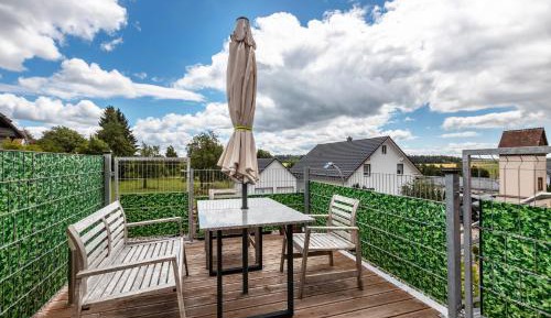 Superior One-Bedroom Apartment with Balcony