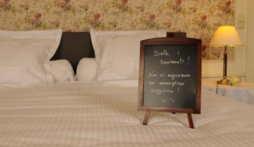 Deluxe Fine Fleur room with nice garden view