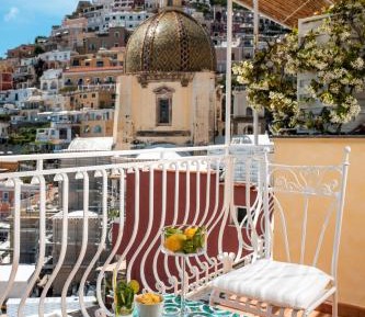 Double Room with Balcony and Sea View