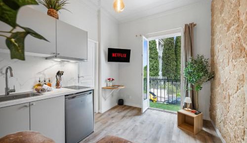 Studio with Balcony