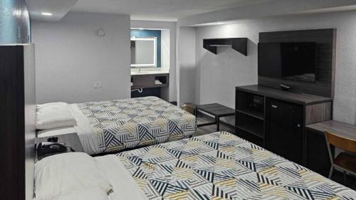 Queen Room with Two Queen Beds