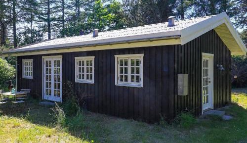 Three-Bedroom Holiday Home 