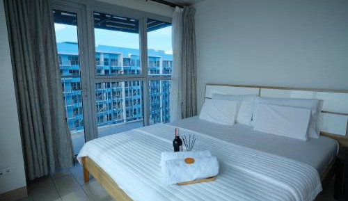 Deluxe King Suite