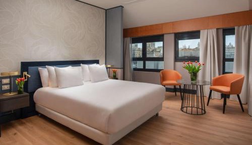 Deluxe Room with View