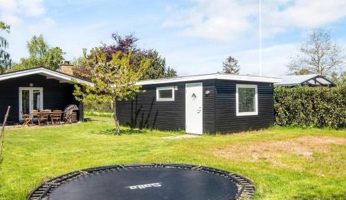 Three-Bedroom Holiday Home 