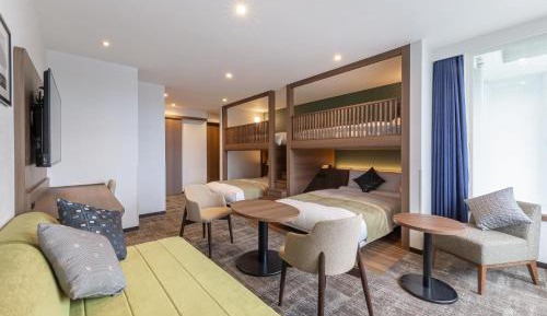 Deluxe Quadruple Room with 2 Bunk Beds - Non-Smoking