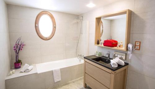 Privilege Double Room - Free Spa Access