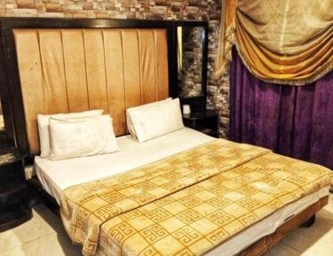 Single Room with Bath