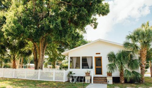 Bungalow