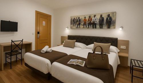 Economy Double or Twin Room