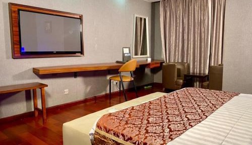 Deluxe Room (1 adult + 1 child)