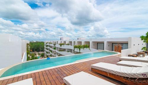 Quadruple Room with Balcony