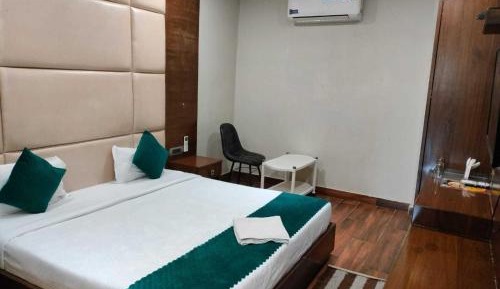 Classic Triple Room