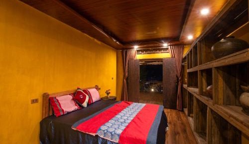 Deluxe Double Room with Bath