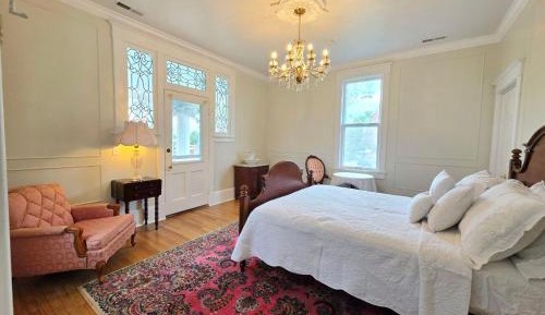 Queen Room with Balcony