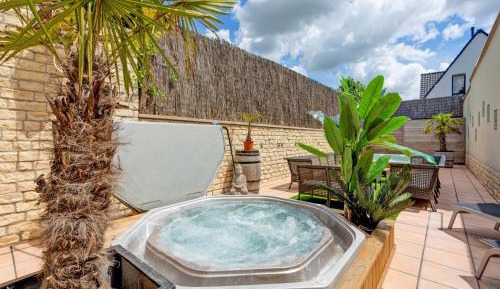 Three-Bedroom Holiday Home 