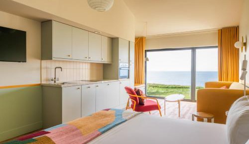 Studio Apartment with Sea View