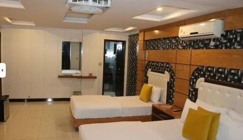 Deluxe Queen Room with Two Queen Beds