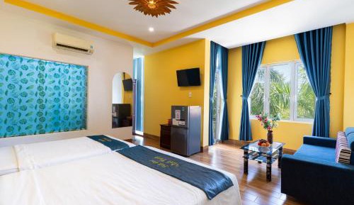 Twin Room with Balcony