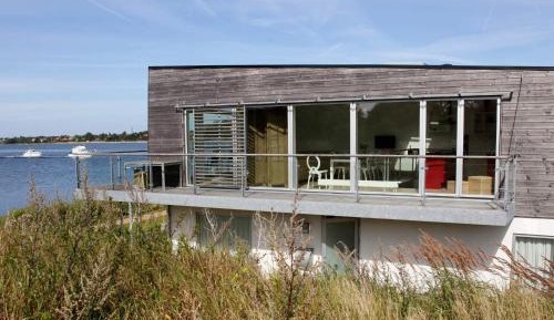 Three-Bedroom Holiday Home 