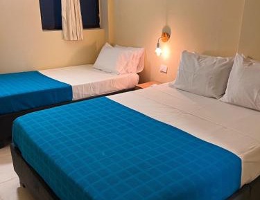 Triple Room with Private Bathroom
