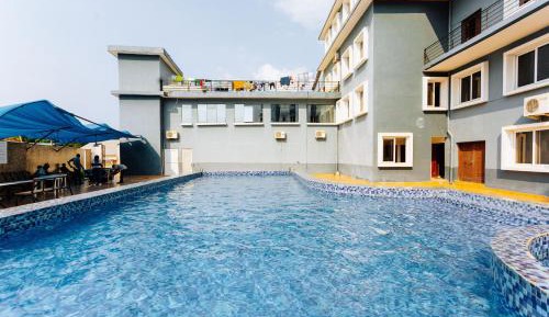 Single Room with Private Bathroom