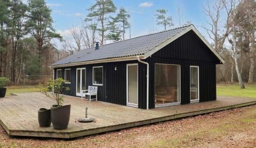 Two-Bedroom Holiday Home