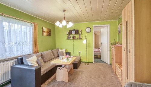One-Bedroom Holiday Home