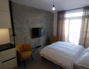 Studio Apartment with Balcony